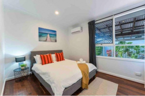Peaceful House in a Prime Location Unlimited Wifi Netflix Parkings Imaculate